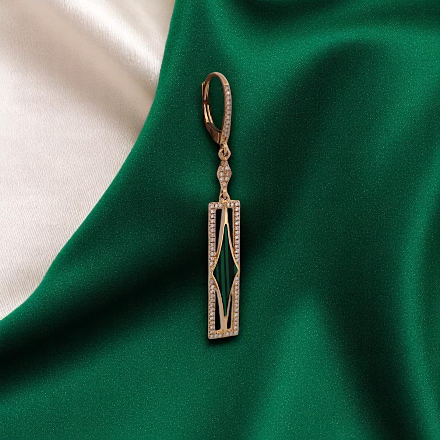 Gwyneira | 14K Yellow Gold | Malachite and Natural Diamond | Earrings