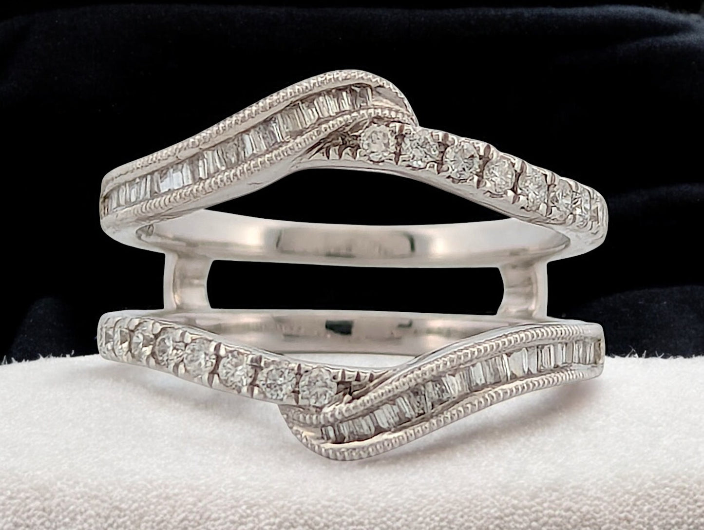 Azalea | 14K White Gold | Natural Diamond | Ring