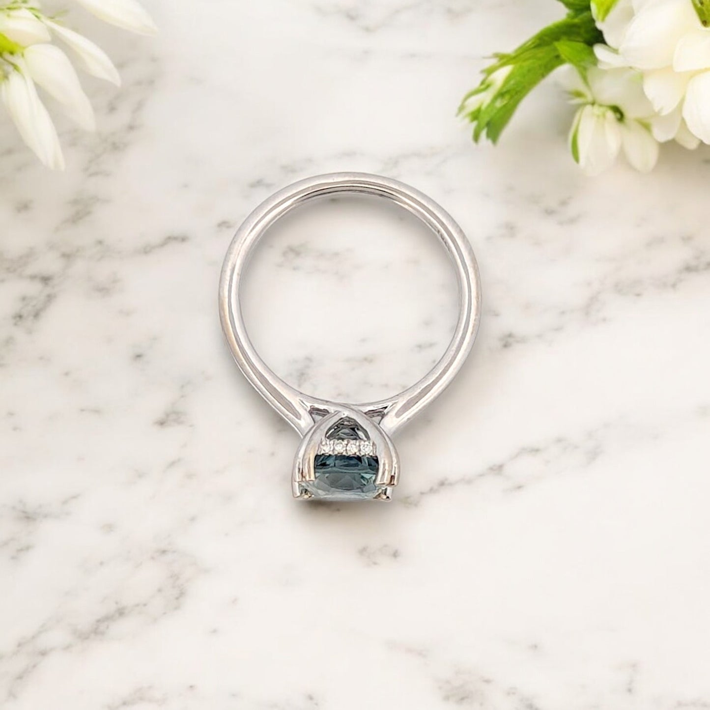 Liana | 14K White Gold | Sapphire and Natural Diamond | Ring