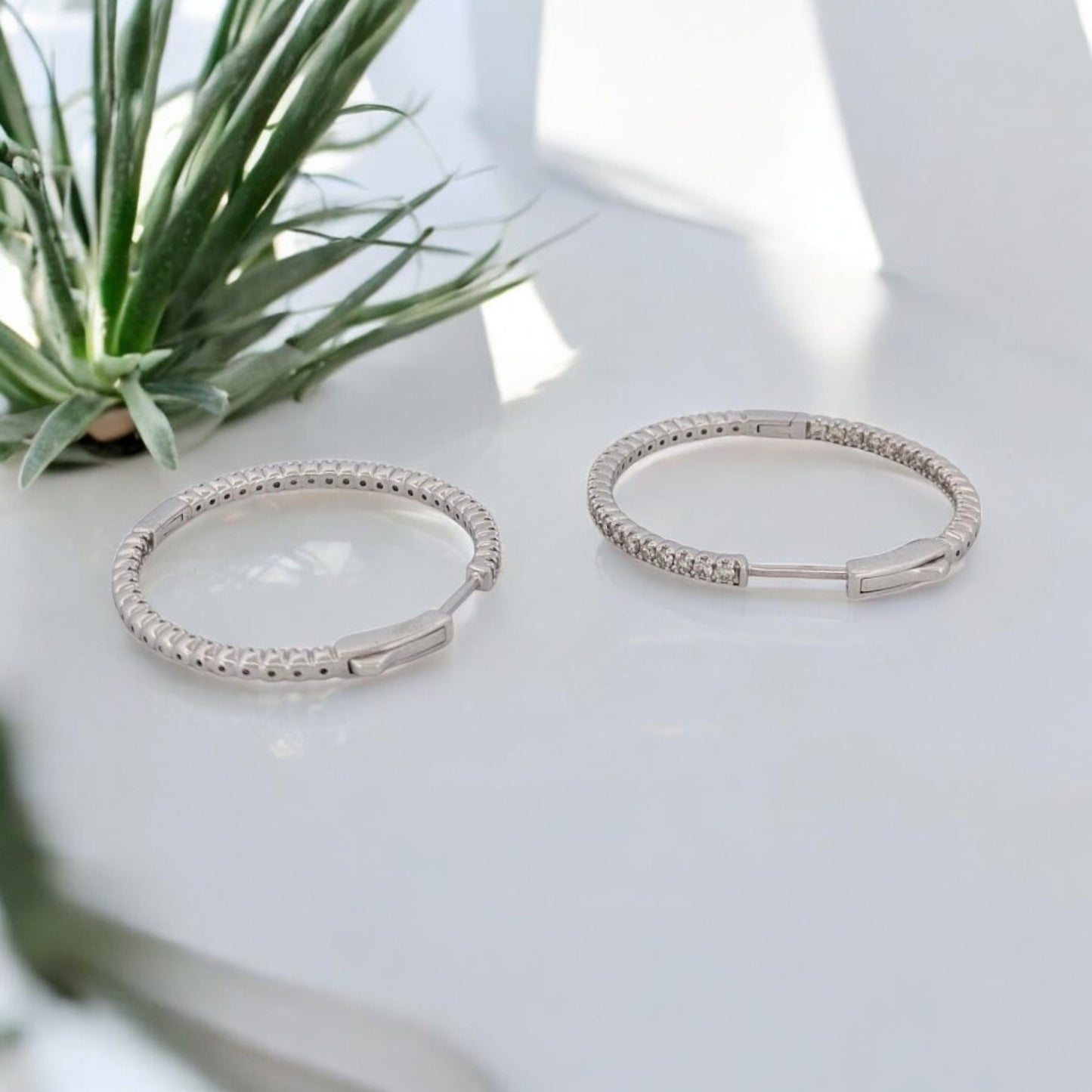 Agnes | 14K White Gold | Natural Diamond | Earrings