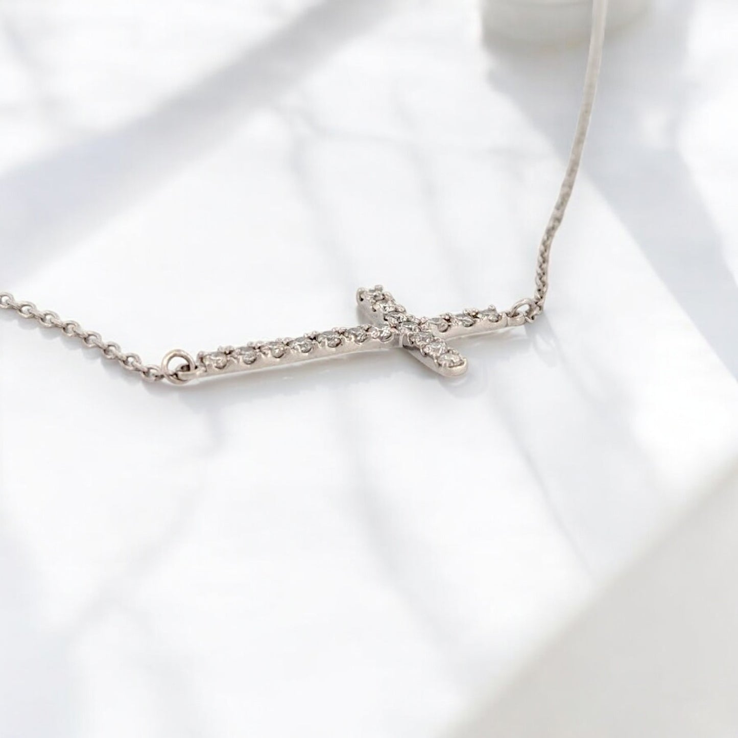 Faeryn | 10k White Gold | Natural Diamond | Cross