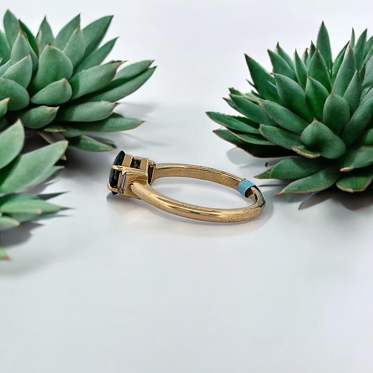 Lillian | 14K Yellow Gold | Sapphire and Diamond | Ring