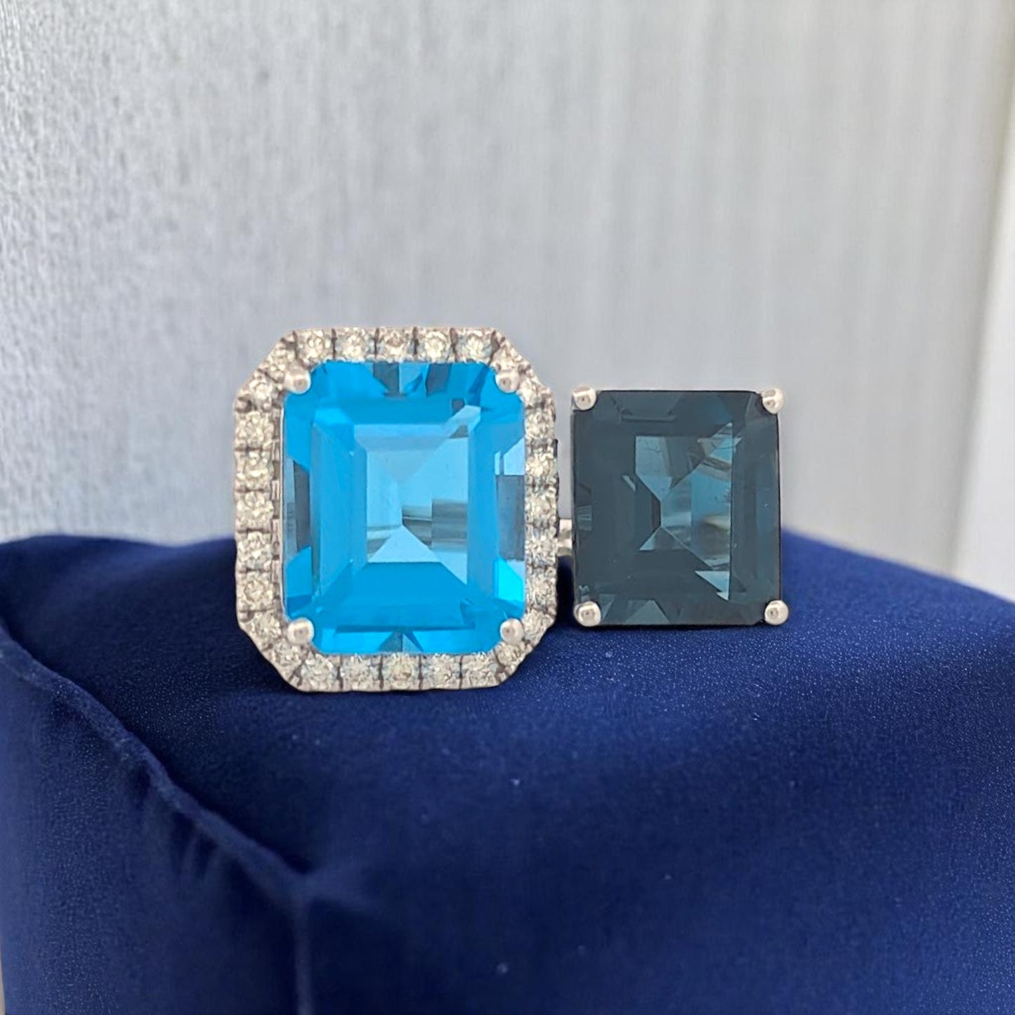 Nyx | 14K White Gold | Topaz and Natural Diamond | Ring