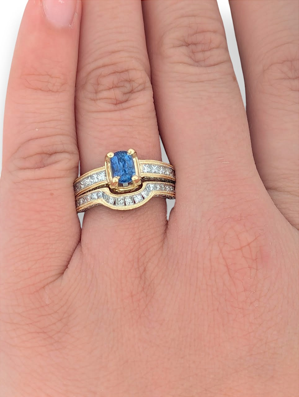 Marisol | 14K Yellow Gold | Tanzanite Center and Natural Diamond | Ring