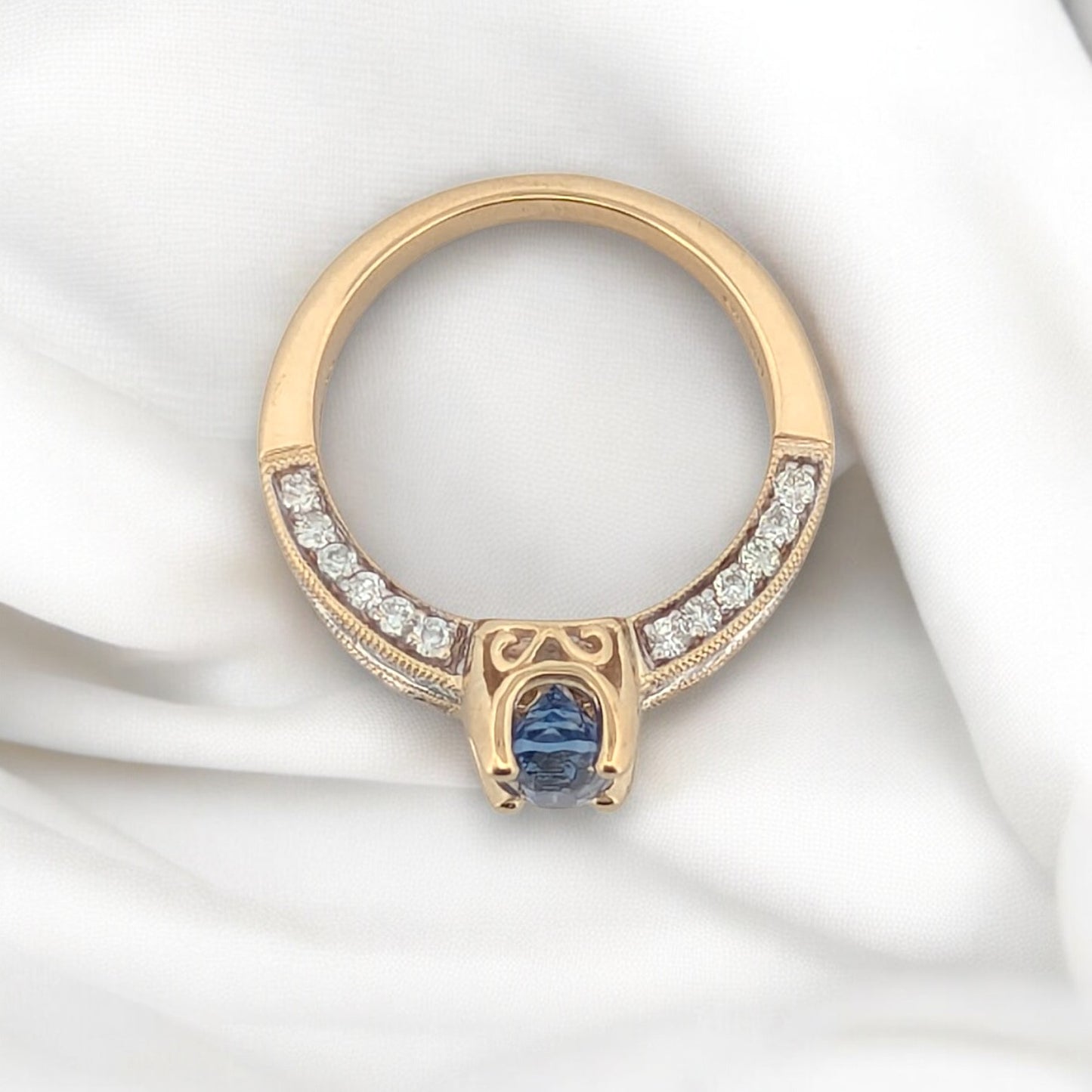Marisol | 14K Yellow Gold | Tanzanite Center and Natural Diamond | Ring