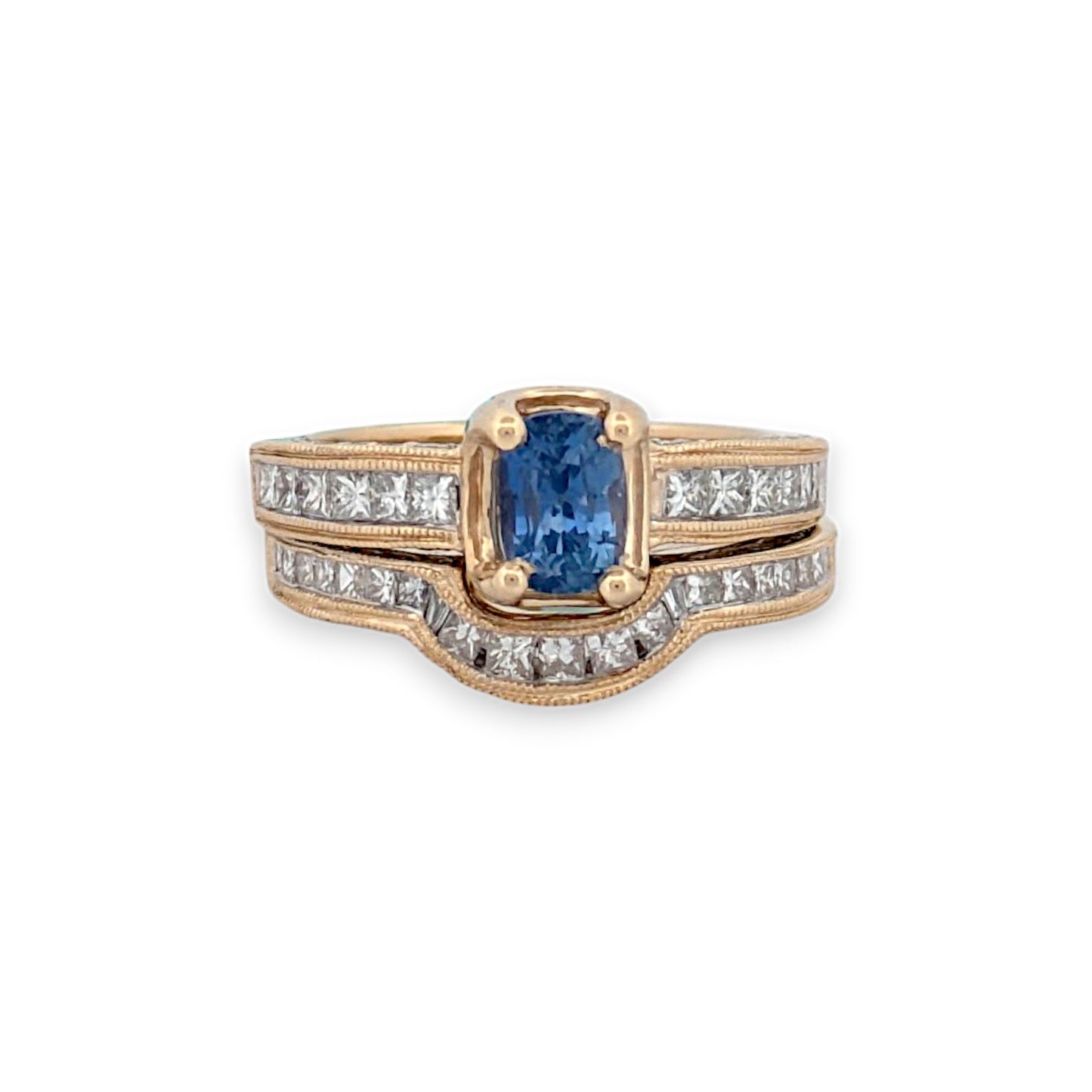 Marisol | 14K Yellow Gold | Tanzanite Center and Natural Diamond | Ring