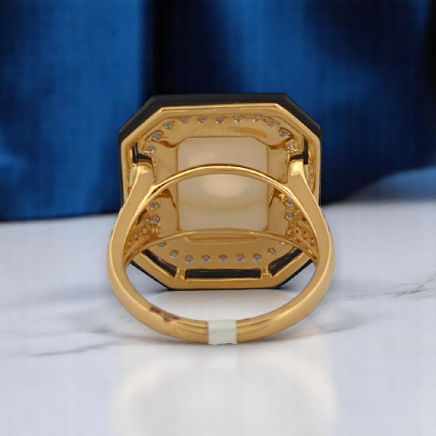 Elysia | 18K Yellow Gold | Mother of Pearl, Onyx and Natural Diamond | Ring