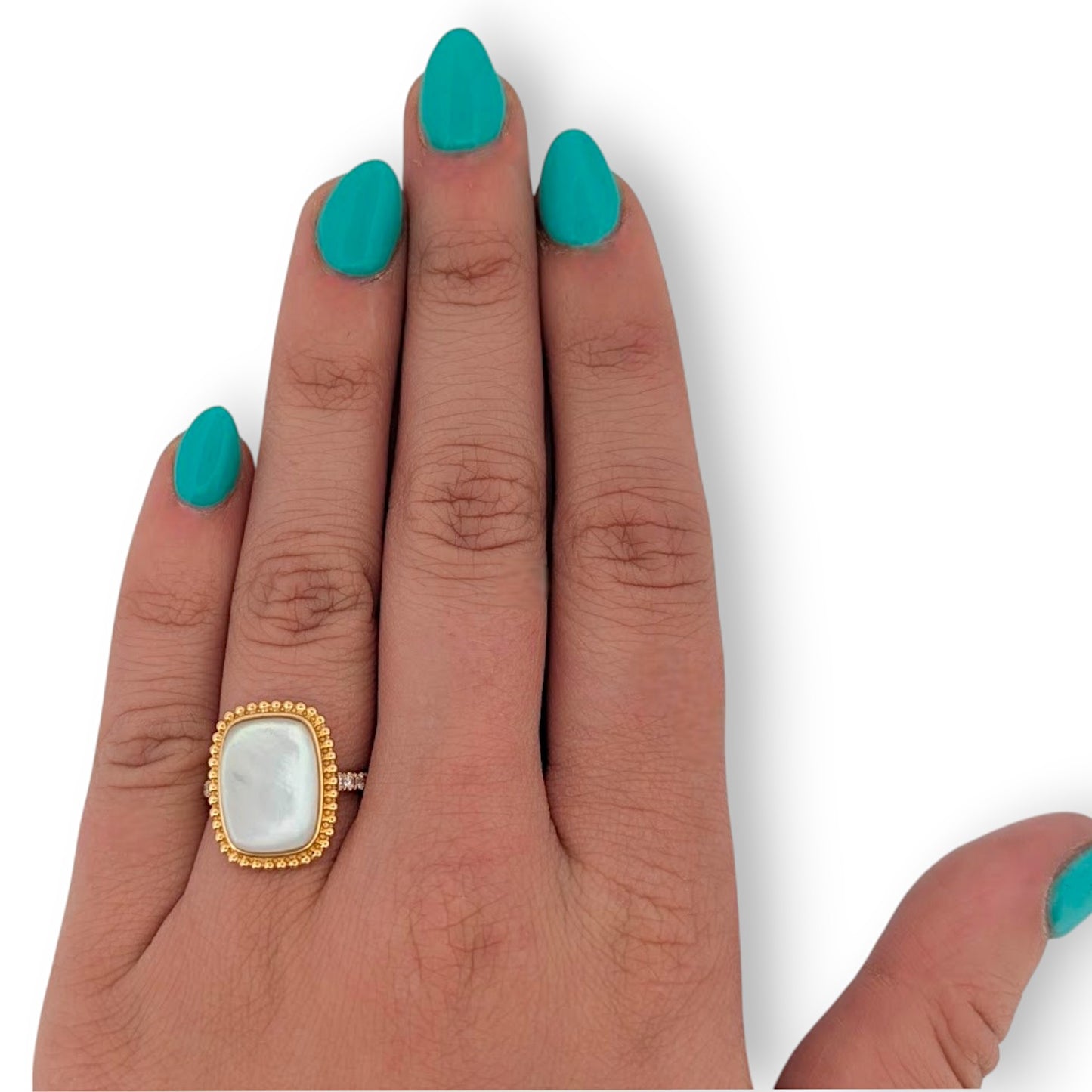 Guinevere | 18K Yellow Gold | Mother of Pearl and  Natural Diamond | Ring