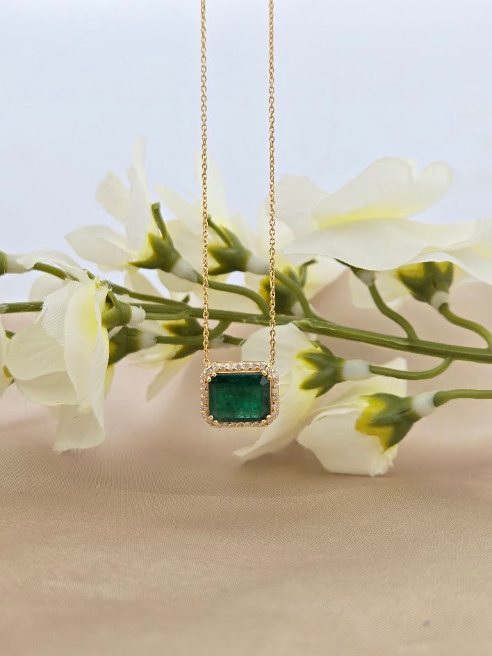 Jemma | 14k Yellow Gold | Emerald & Diamond | Necklace