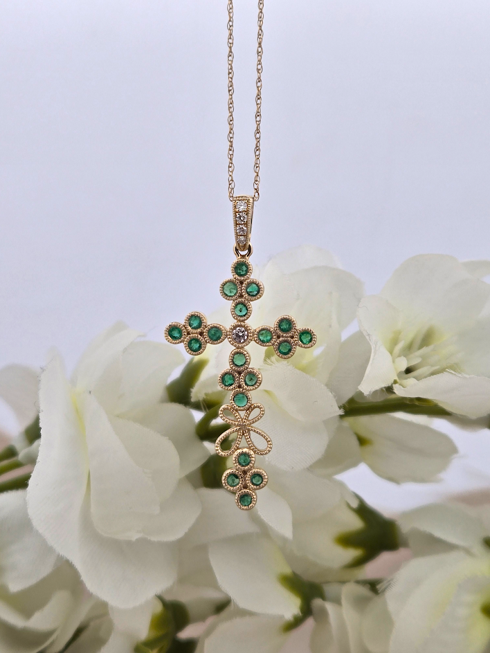 Camille | 14K Yellow Gold | Emerald & Natural Diamonds | Pendant