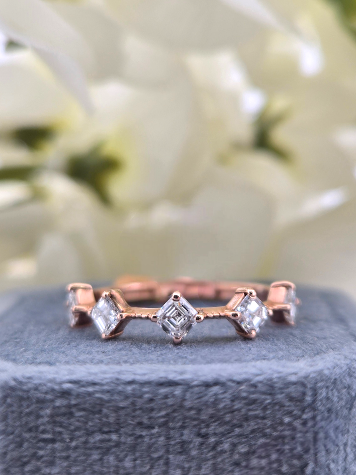 Carmilla | 14k Rose Gold | Natural Diamond | Ring