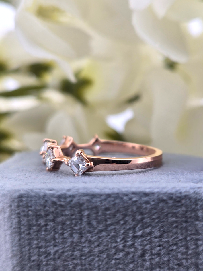 Carmilla | 14k Rose Gold | Natural Diamond | Ring