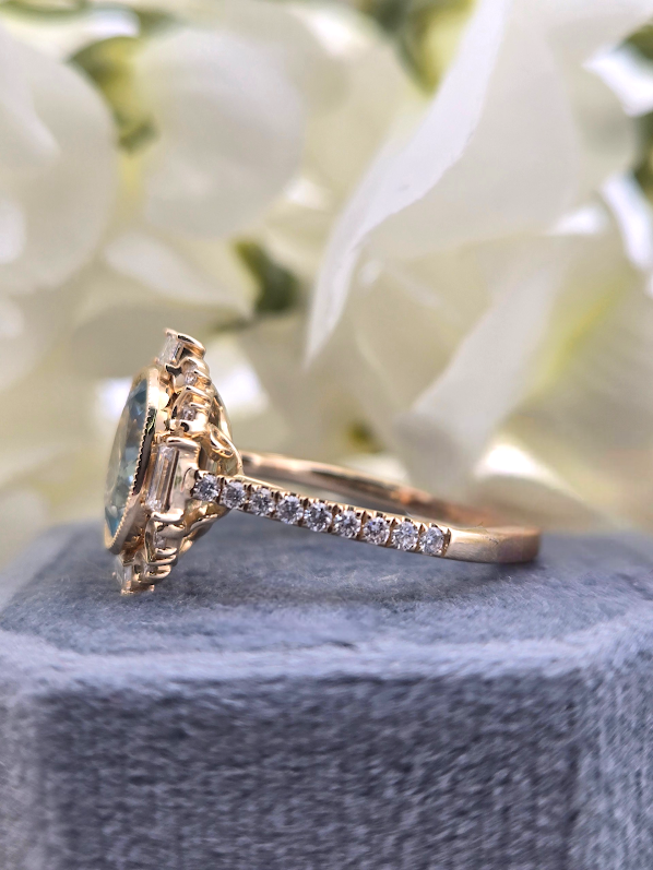 Ellie | 14K Yellow Gold | Aquamarine & Natural Diamonds | Ring