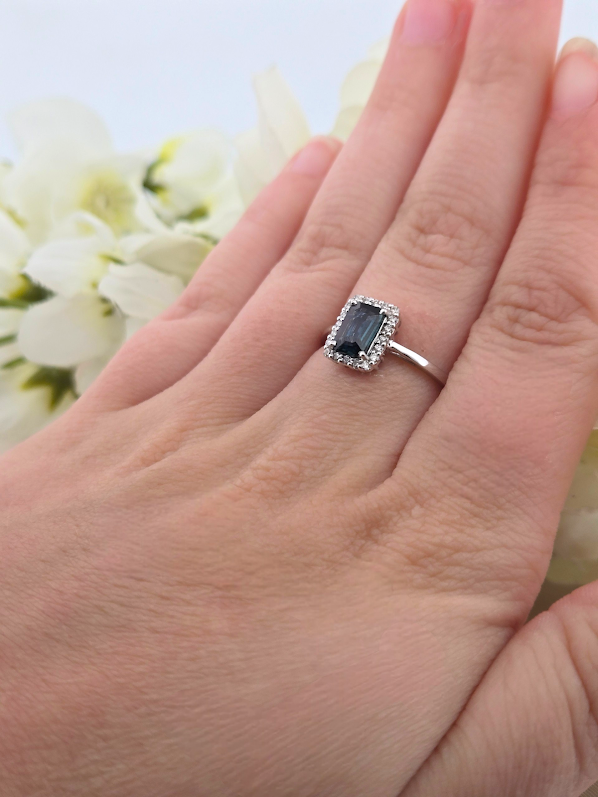 Milly | 10k White Gold | London Blue Topaz & Natural Diamond | Ring