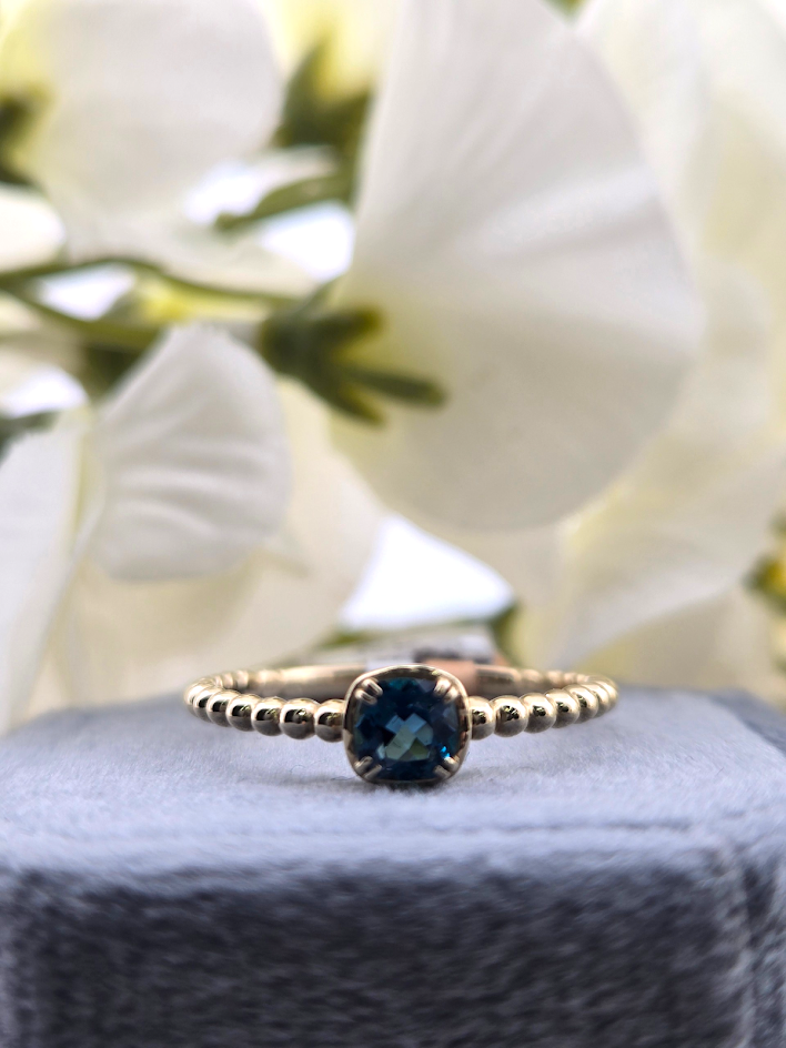 Lady | 14k Yellow Gold | London Blue Topaz | Ring