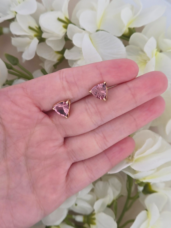 Lexie | 14K Yellow Gold | Lavender Sunstone | Earrings
