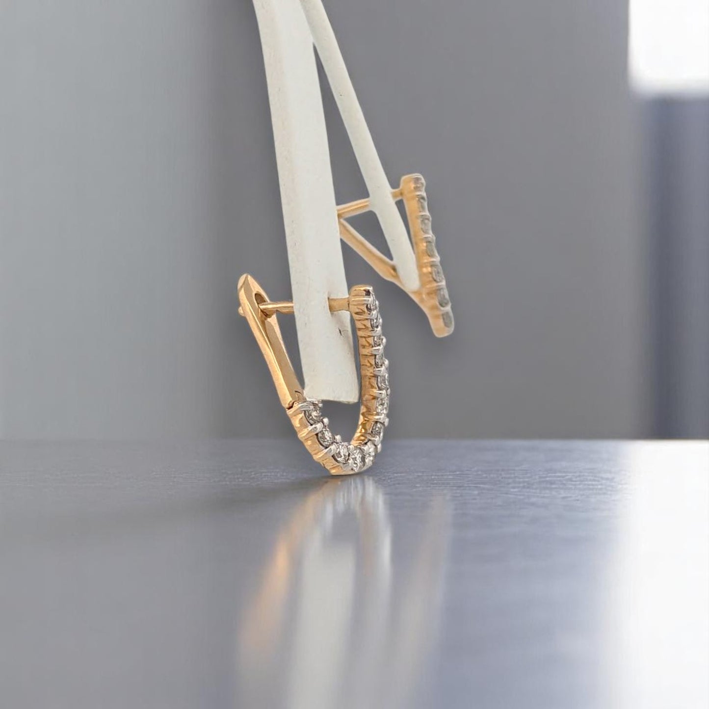 Iris | 14K Yellow Gold | Natural Diamond | Earrings