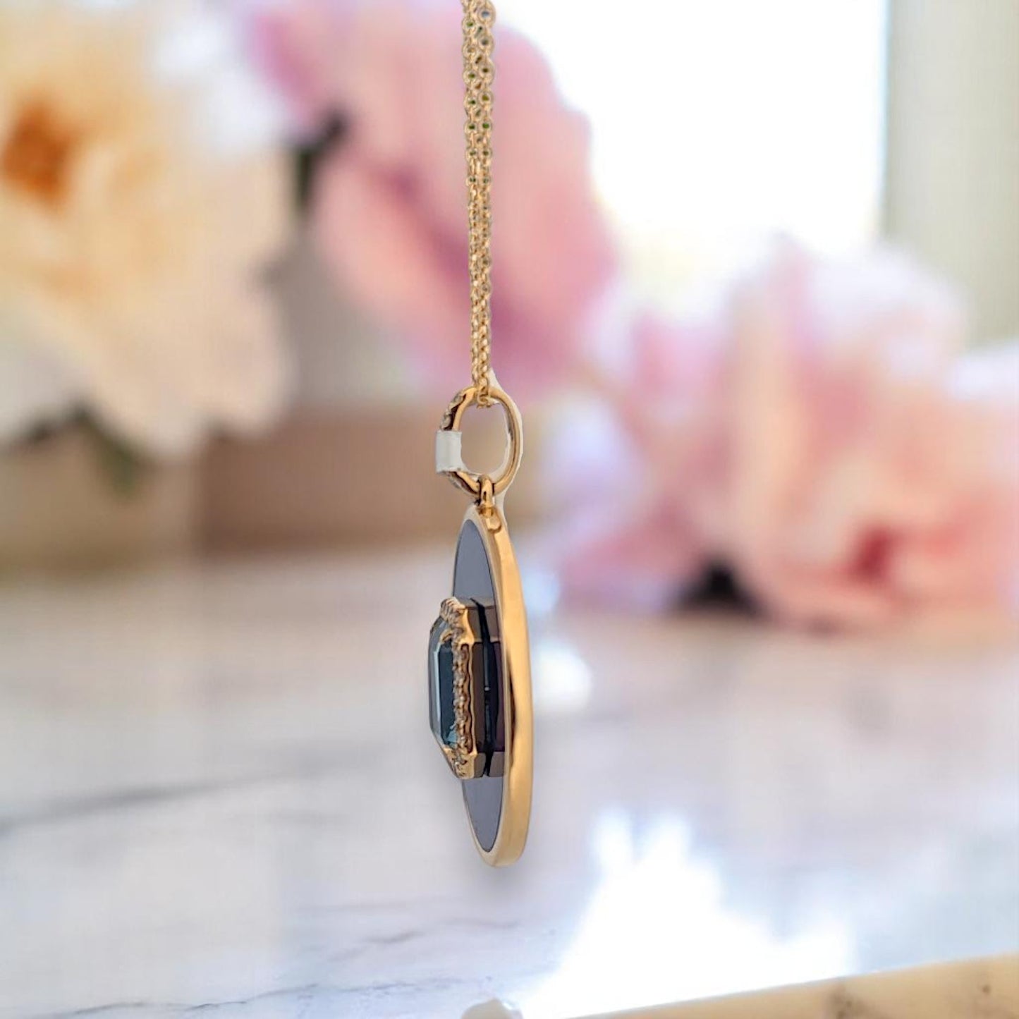 Calanthe | 18K Yellow Gold | Topaz, Lapis and Natural Diamond | Necklace