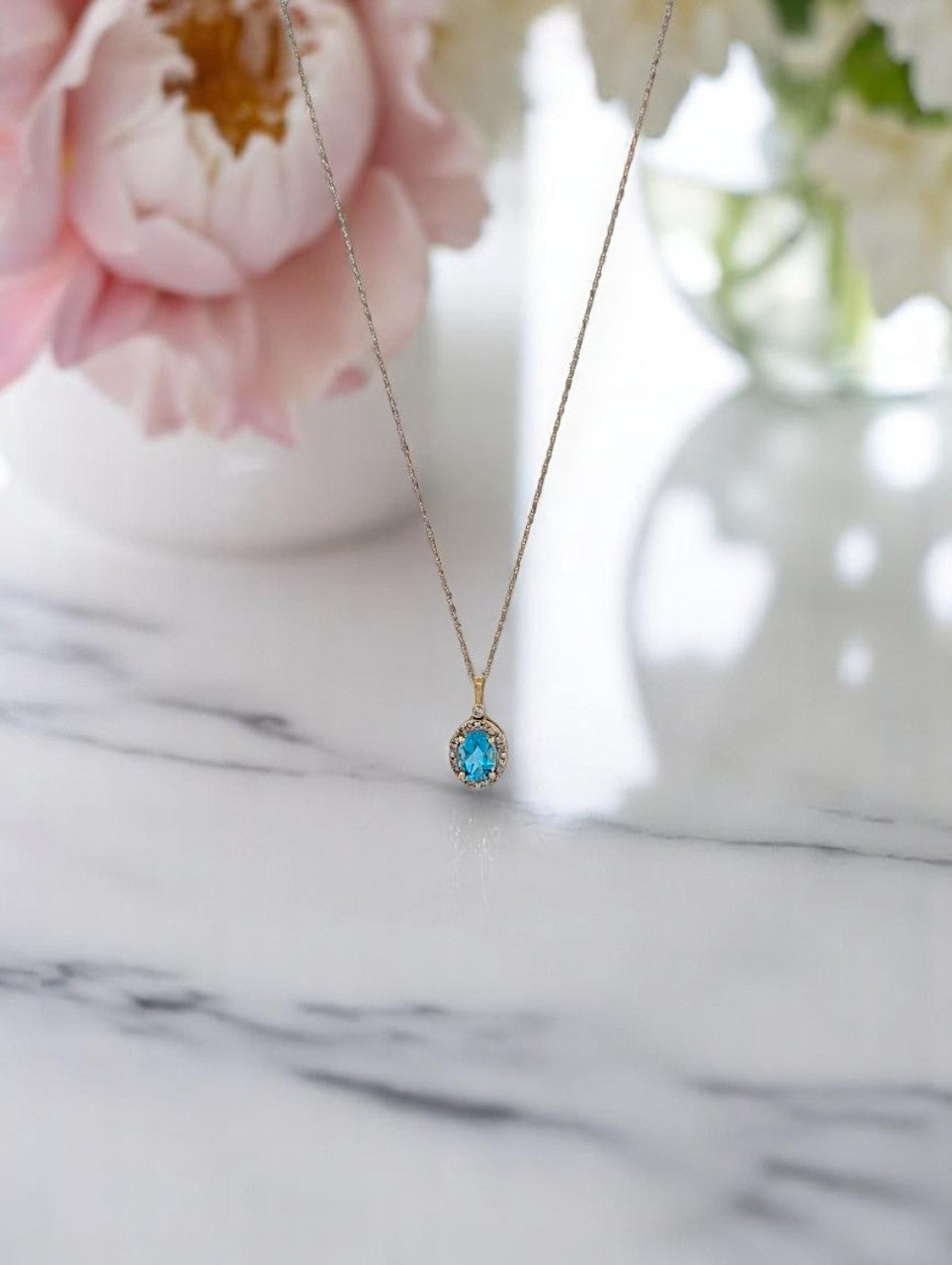Monroe | 10K Yellow Gold | Topaz and Natural Diamond | Necklace