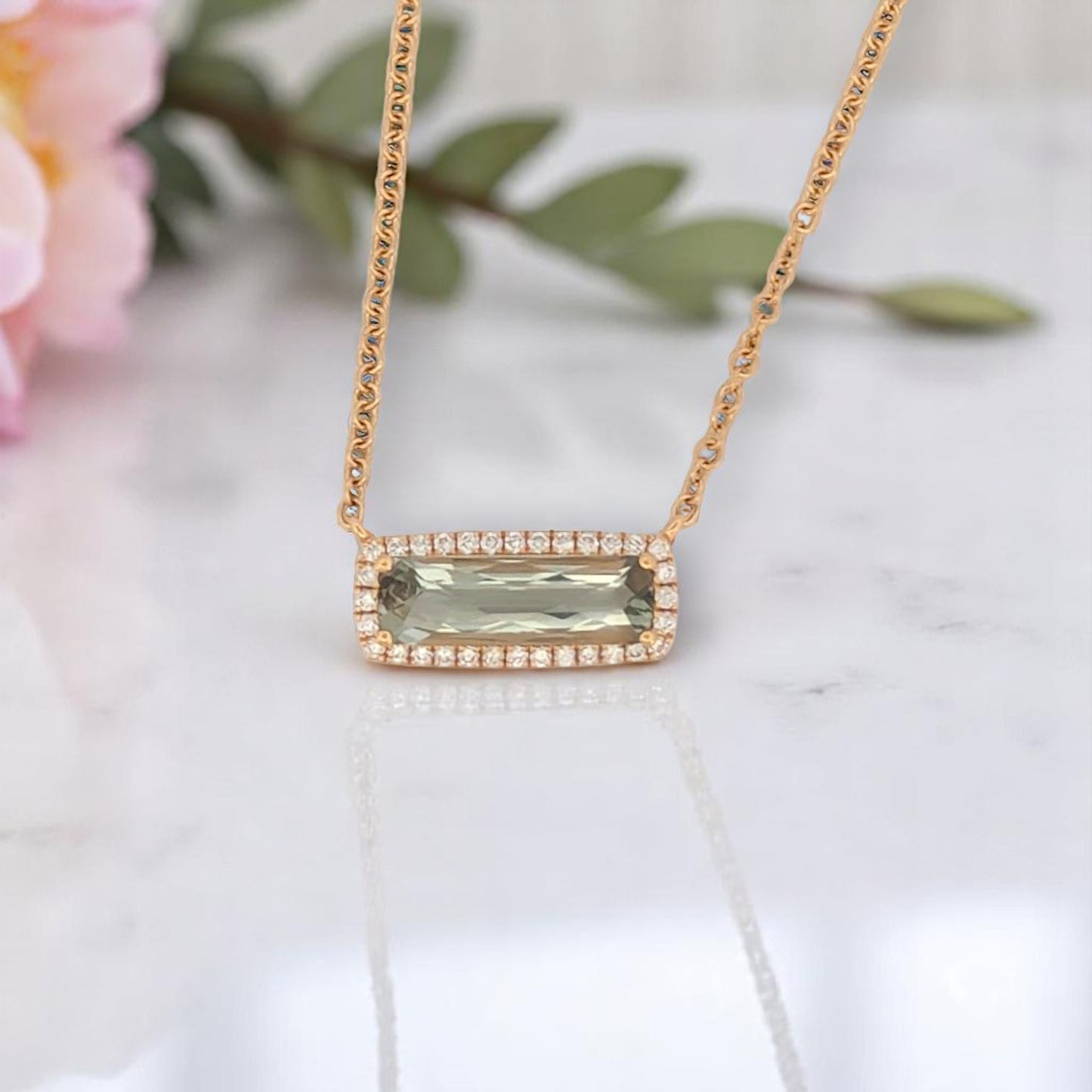 Arianwen | 18K Yellow Gold | Amethyst and Natural Diamond | Necklace