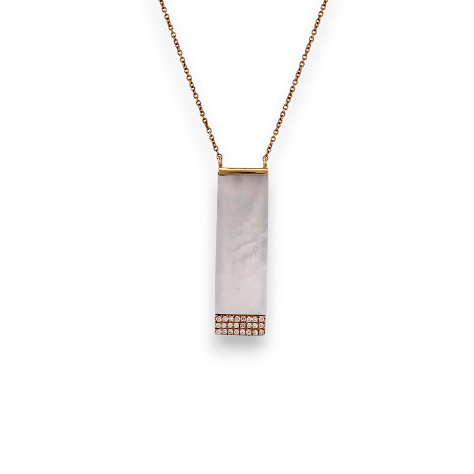 18k Yellow Gold Necklace with 2.62 ct Mother of Pearl and .09 ctw Diamonds