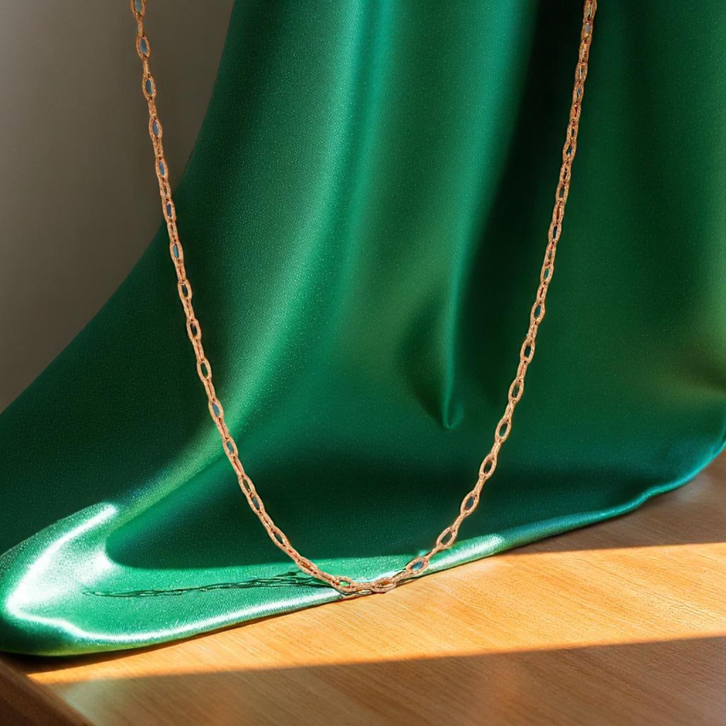 18k Yellow Gold 18-Inch Textured Oval Link Fancy Chain Necklace