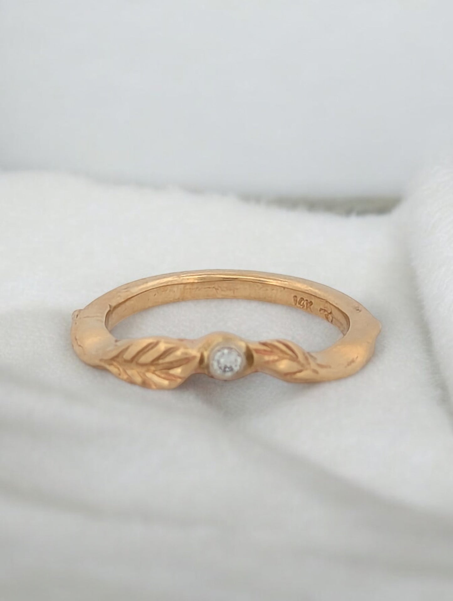 Vera | Custom 14k Yellow Gold Nature-Inspired Ring with Central Diamond, Unique Botanical Design, Elegant Fine Jewelry Gift