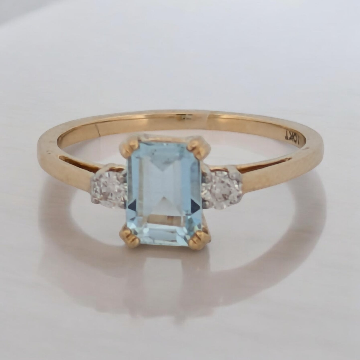 Ariel | 10K White Gold | Aquamarine and Natural Diamond | Ring