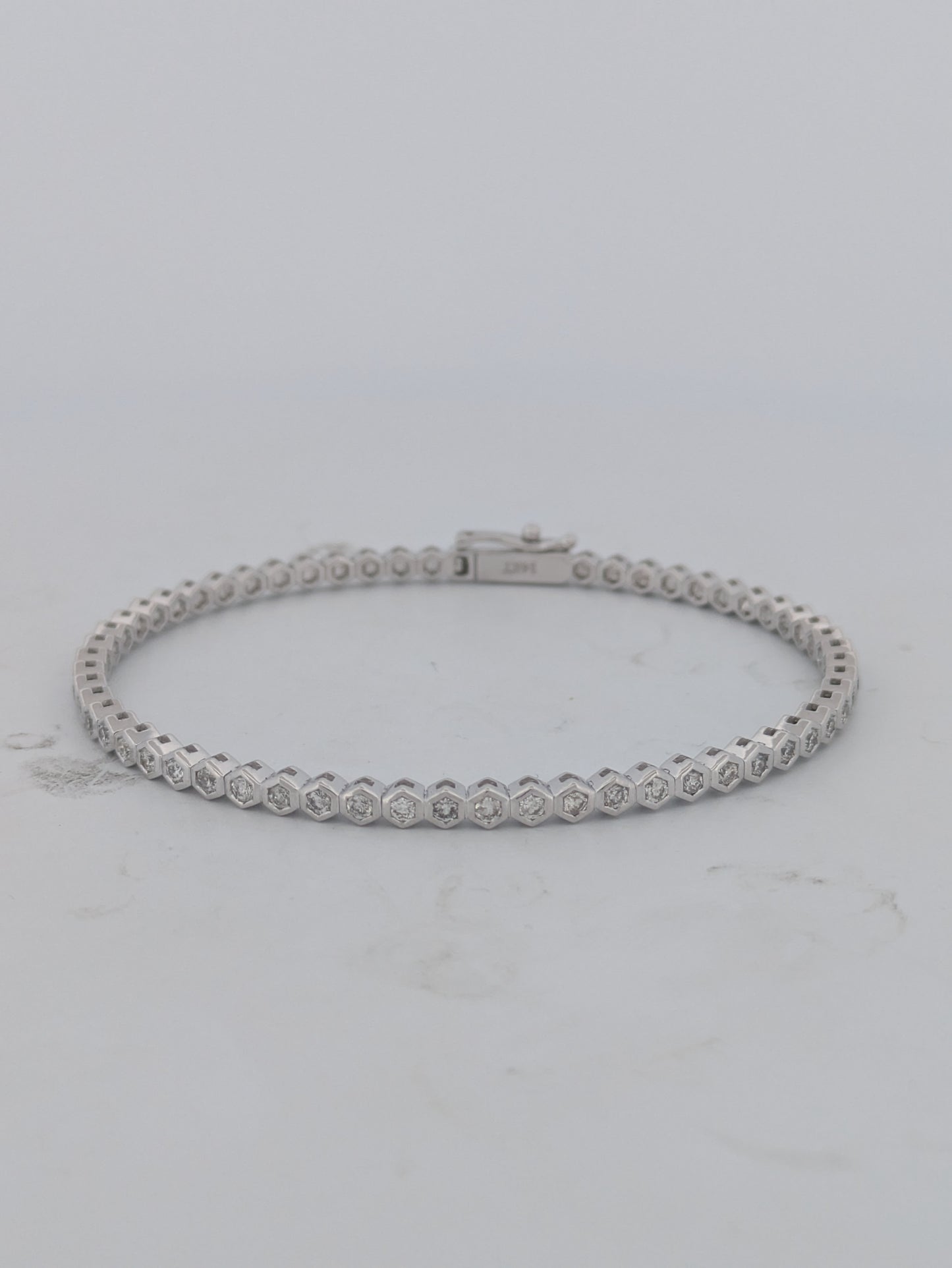 Echo | 14K White Gold | Natural Diamond | Bracelet