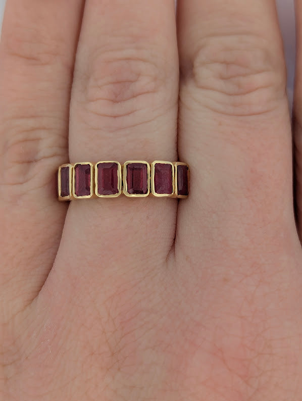 Stella | 14k Yellow Gold | Ruby | Ring