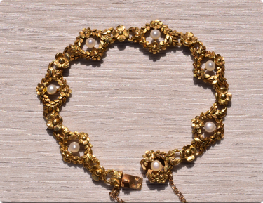 The Grenoble: French Art Nouveau Bracelet with Pearls in Yellow Gold