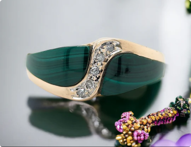 Greta - 14k Yellow Gold, Malachite, and Diamond Ring