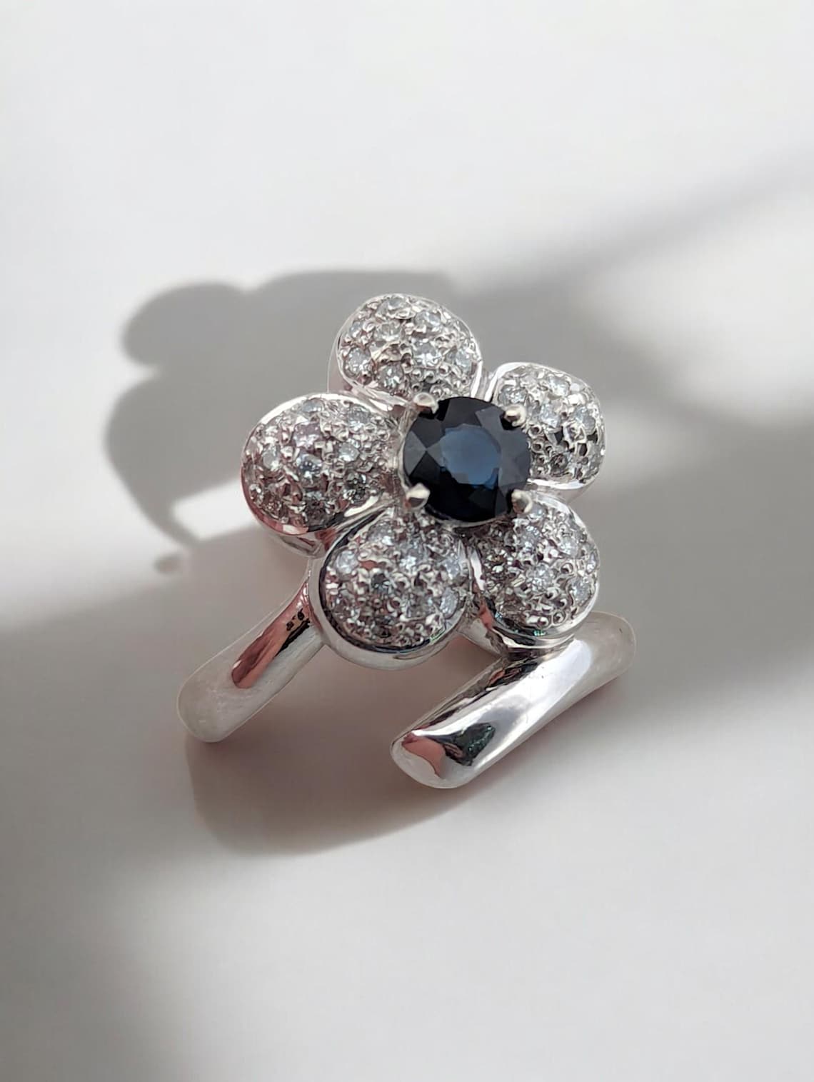 Florence | Platinum | Sapphire and Natural Diamond | Ring