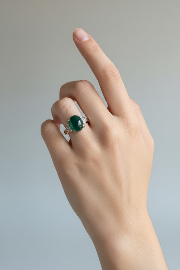 Sylvia | Platinum | Green Agate & Natural Diamond | Ring
